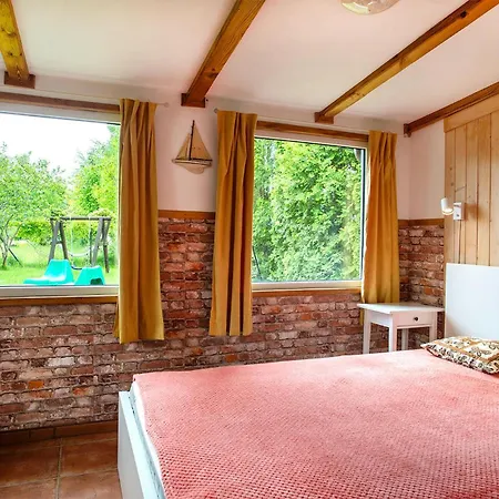 2 Bedroom Amazing Home In Choczewo Choczewo
