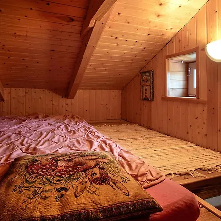 2 Bedroom Amazing In Choczewo